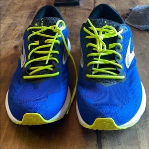Men’s Brooks Launch 6 size 13